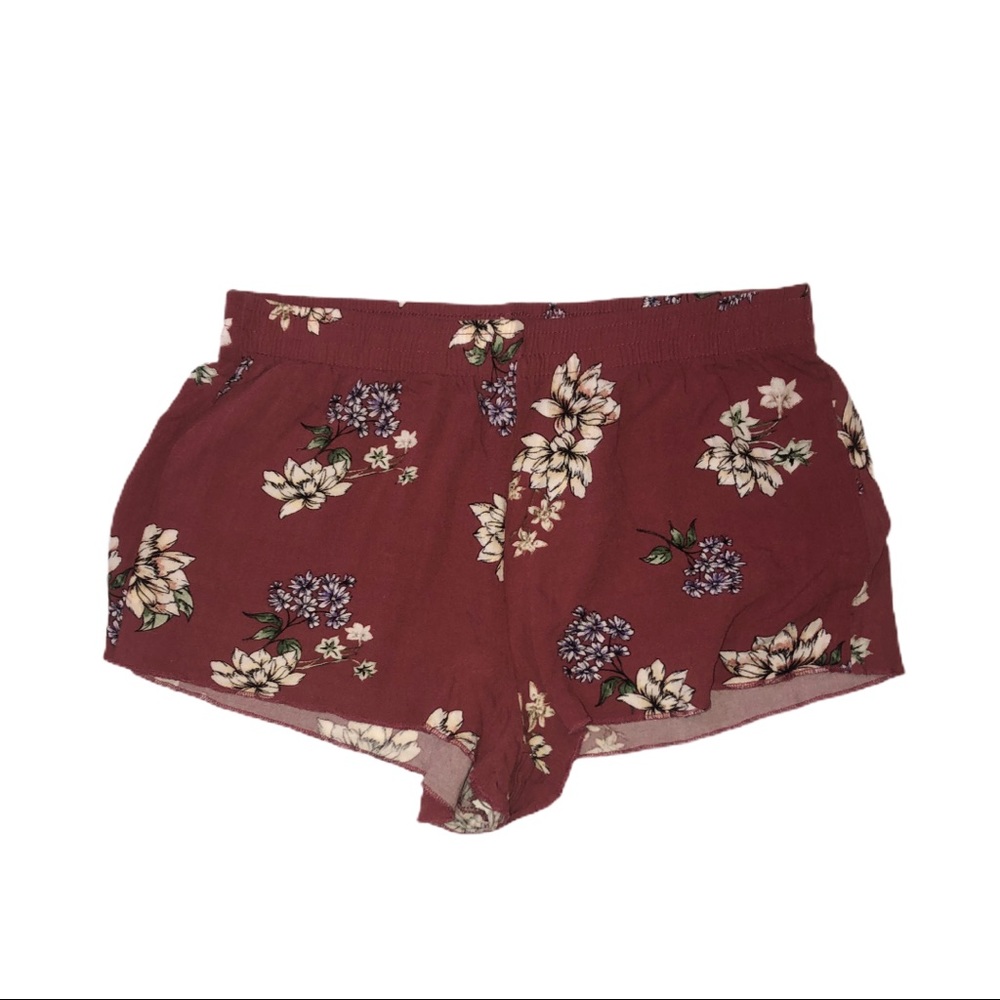 PacSun Floral Flowy Shorts Size: Medium